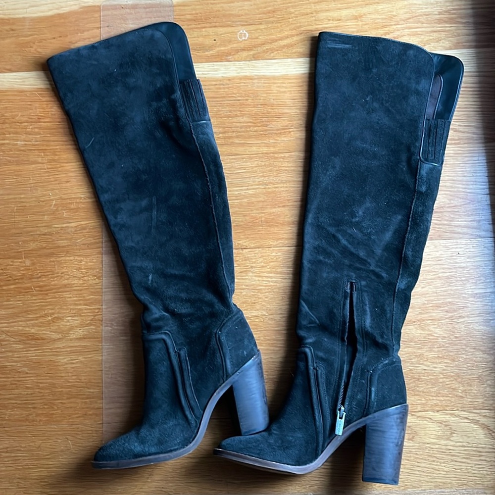 Vince Camuto suede over the knee OTK boots size 6